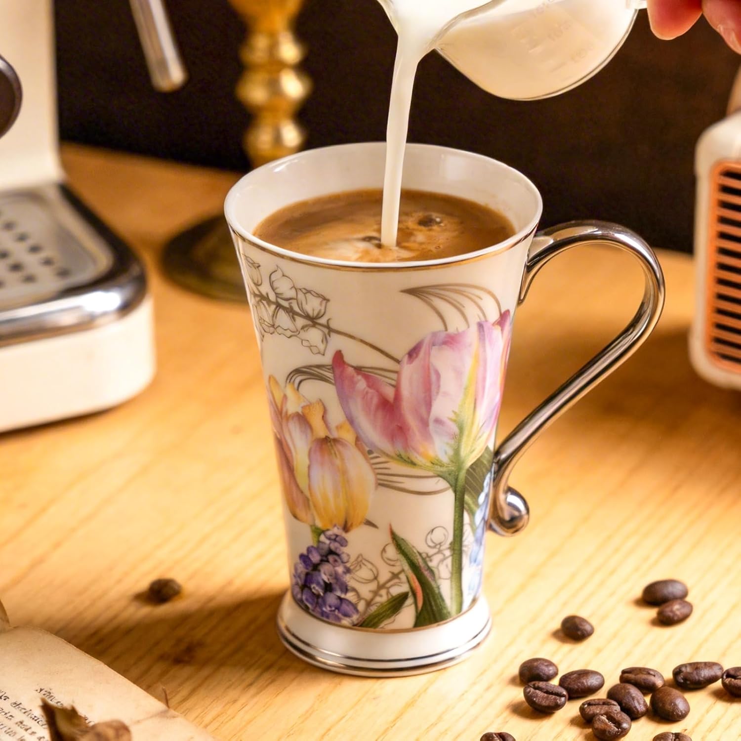 KAMMAK bone china mug detail image 3