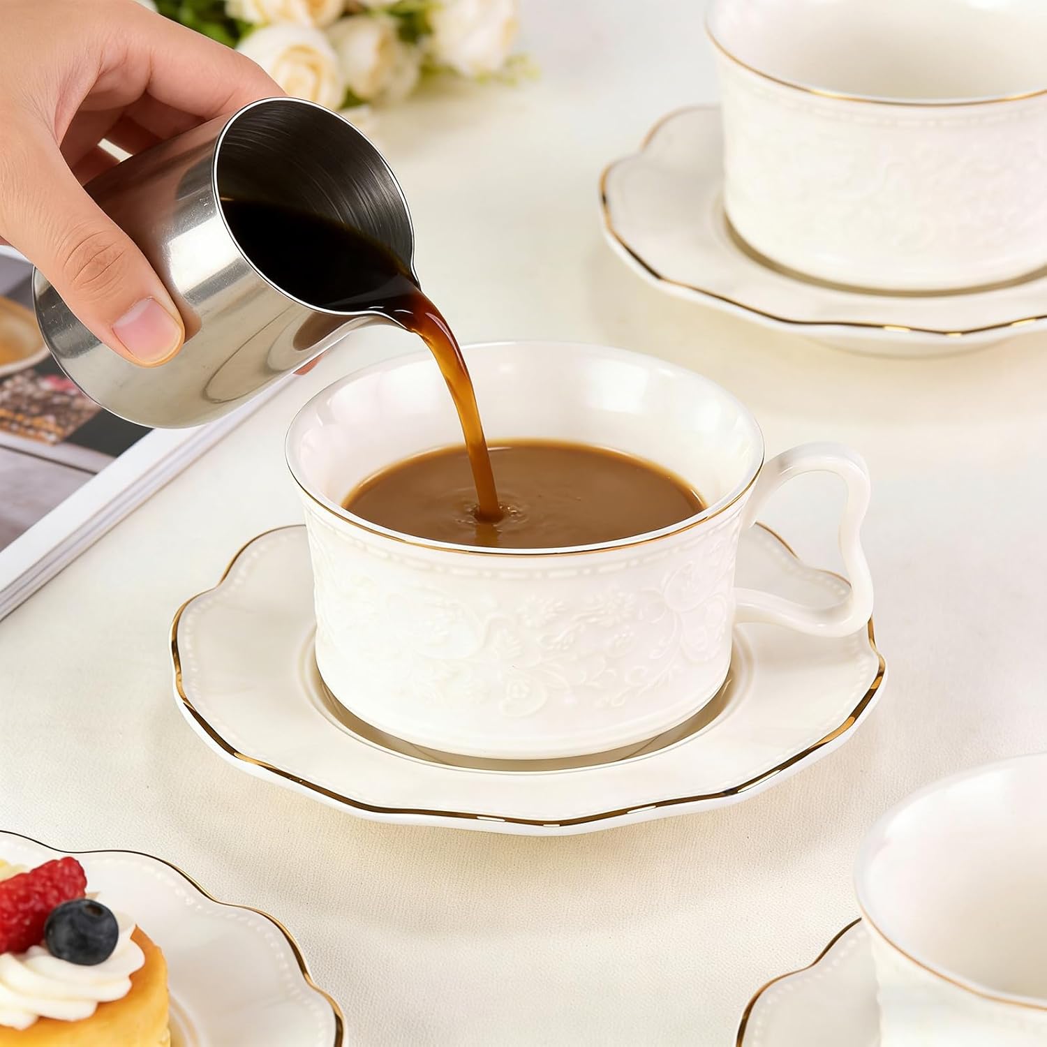 KAMMAK cup and saucer detail image 4