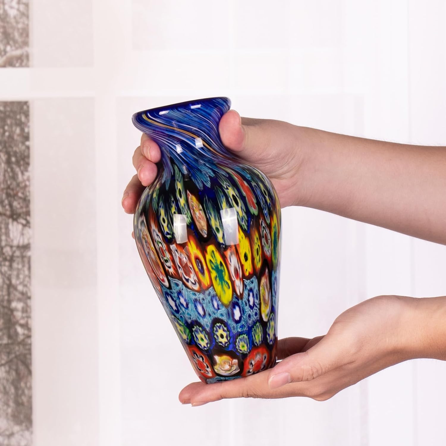 KAMMAK glass vase detail image 4