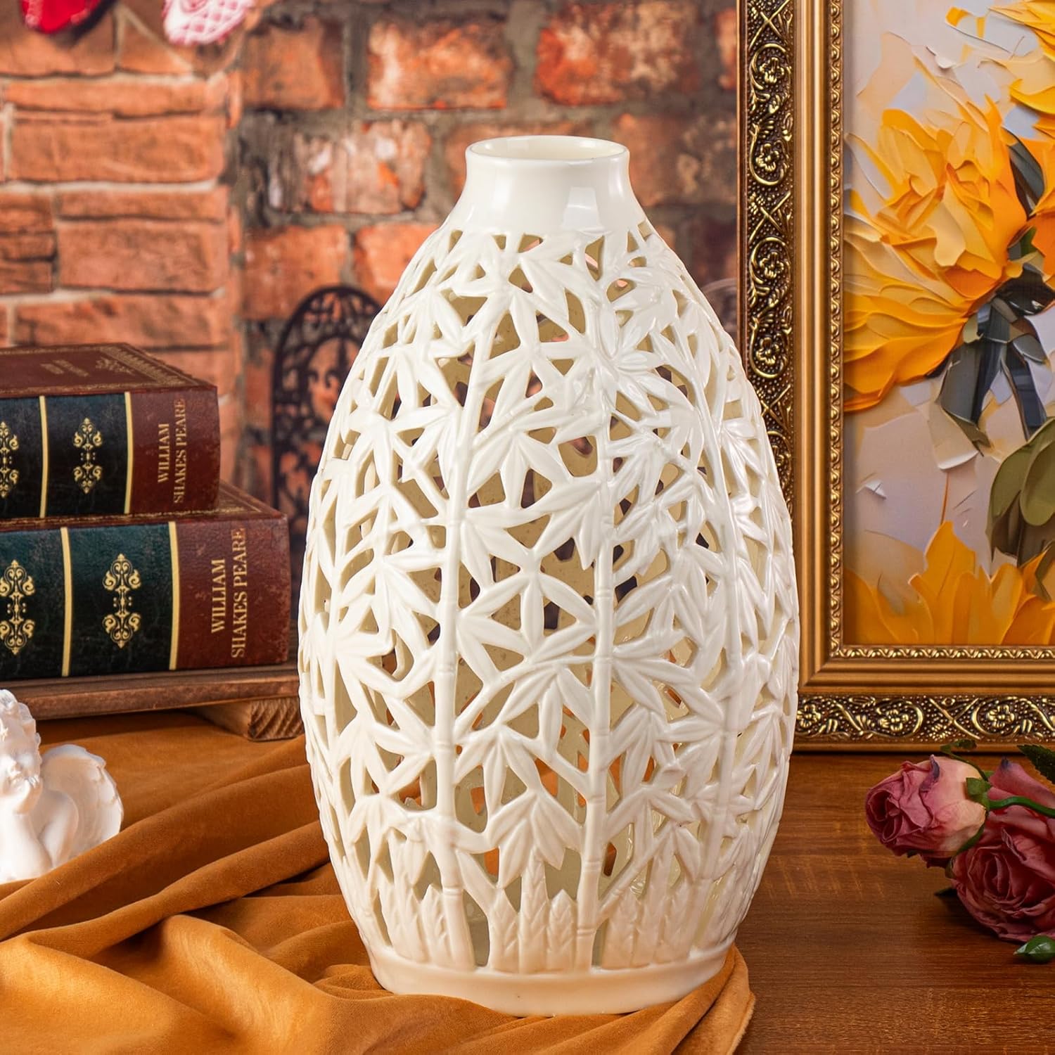 KAMMAK colored ceramic vase - detail image 2