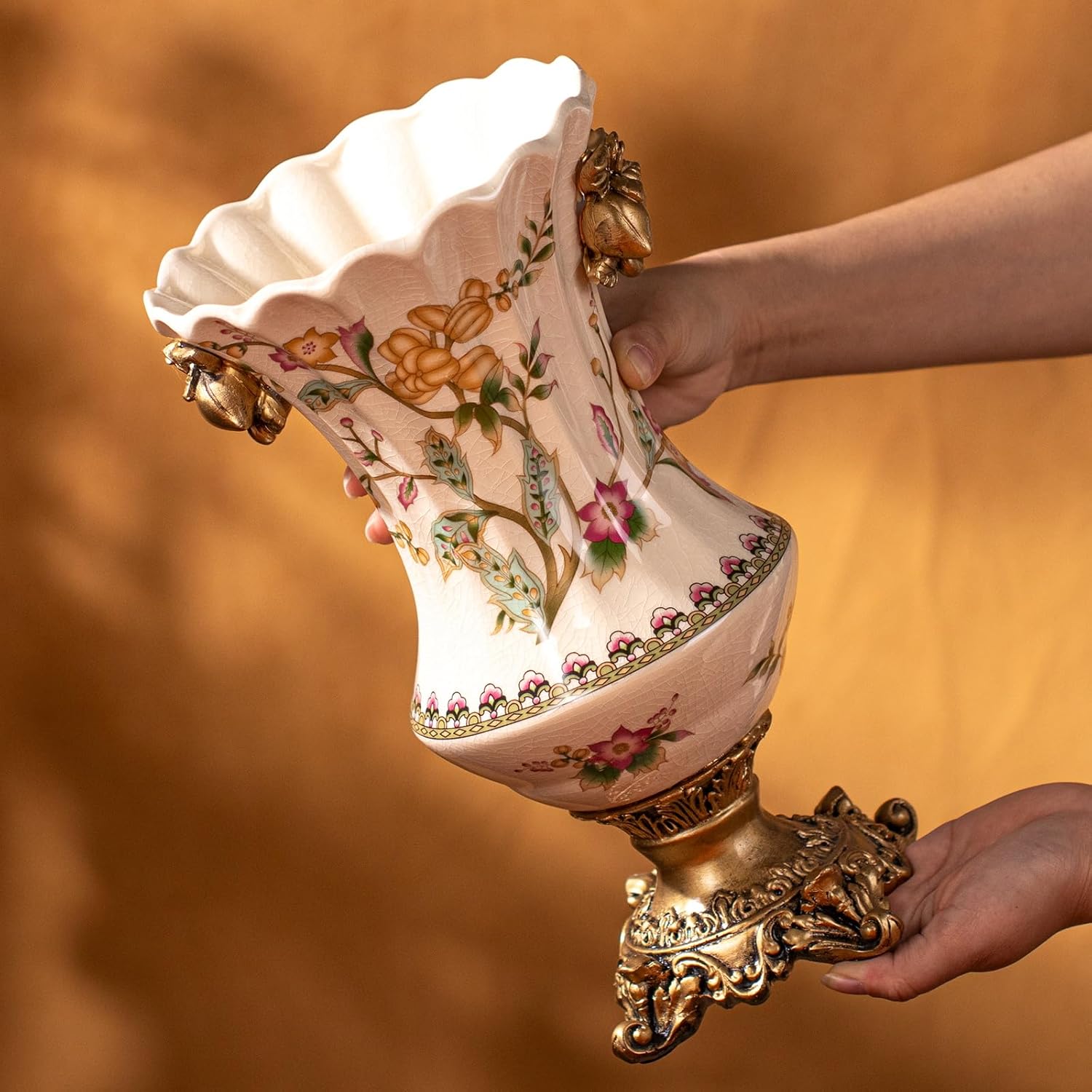 KAMMAK decorative glass vase for flowers - detail image 4