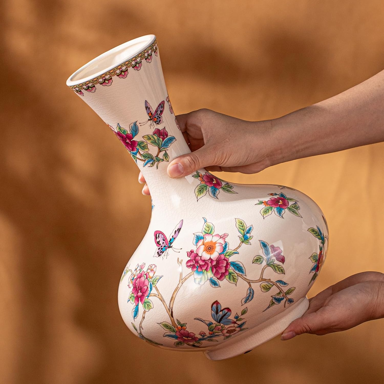 KAMMAK decorative glass vase for flowers - detail image 4