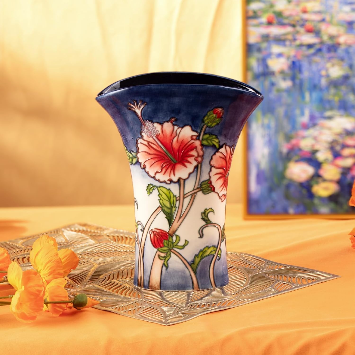 KAMMAK hand-painted ceramic vase - detail image 1