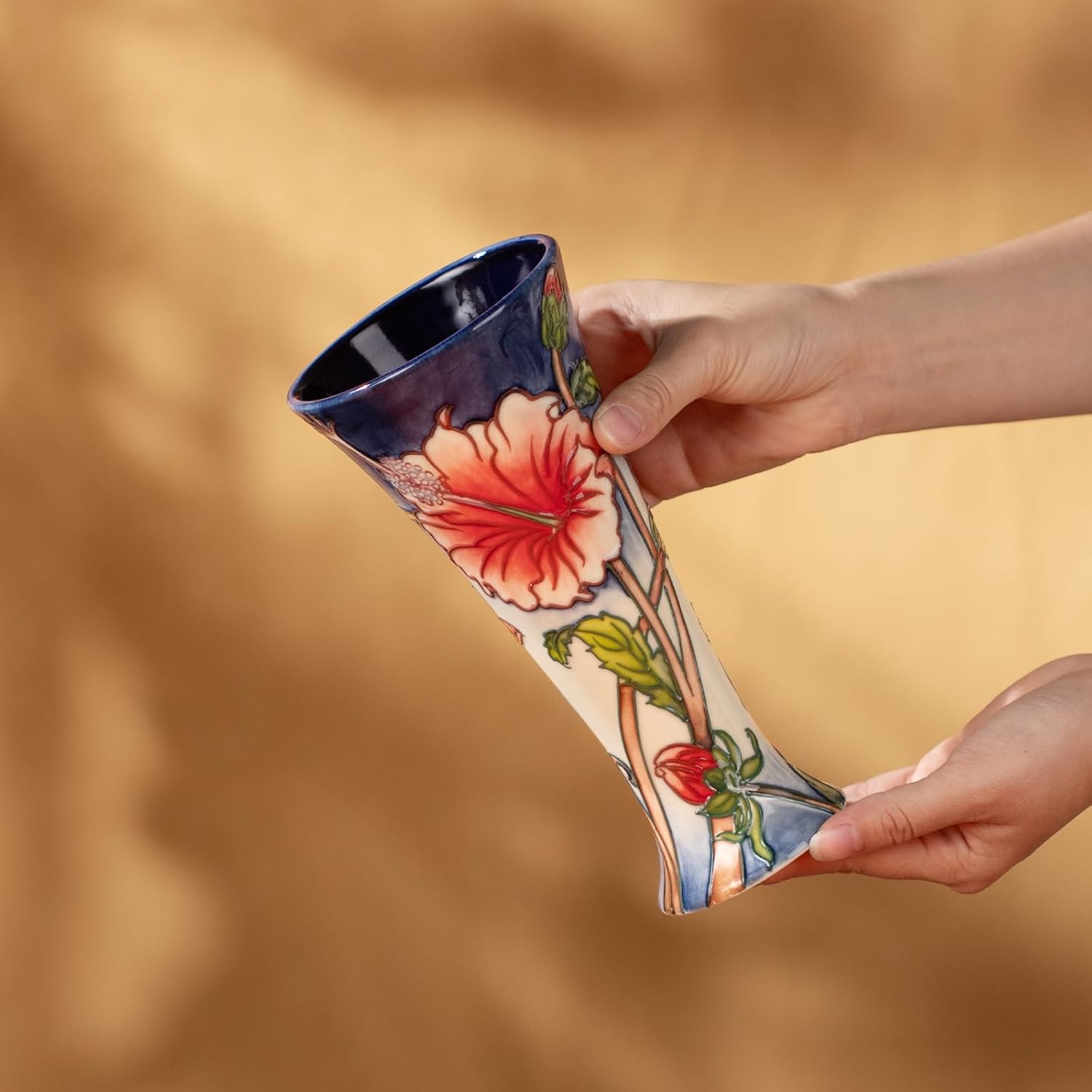 KAMMAK colored ceramic vase - home decor styling image 4