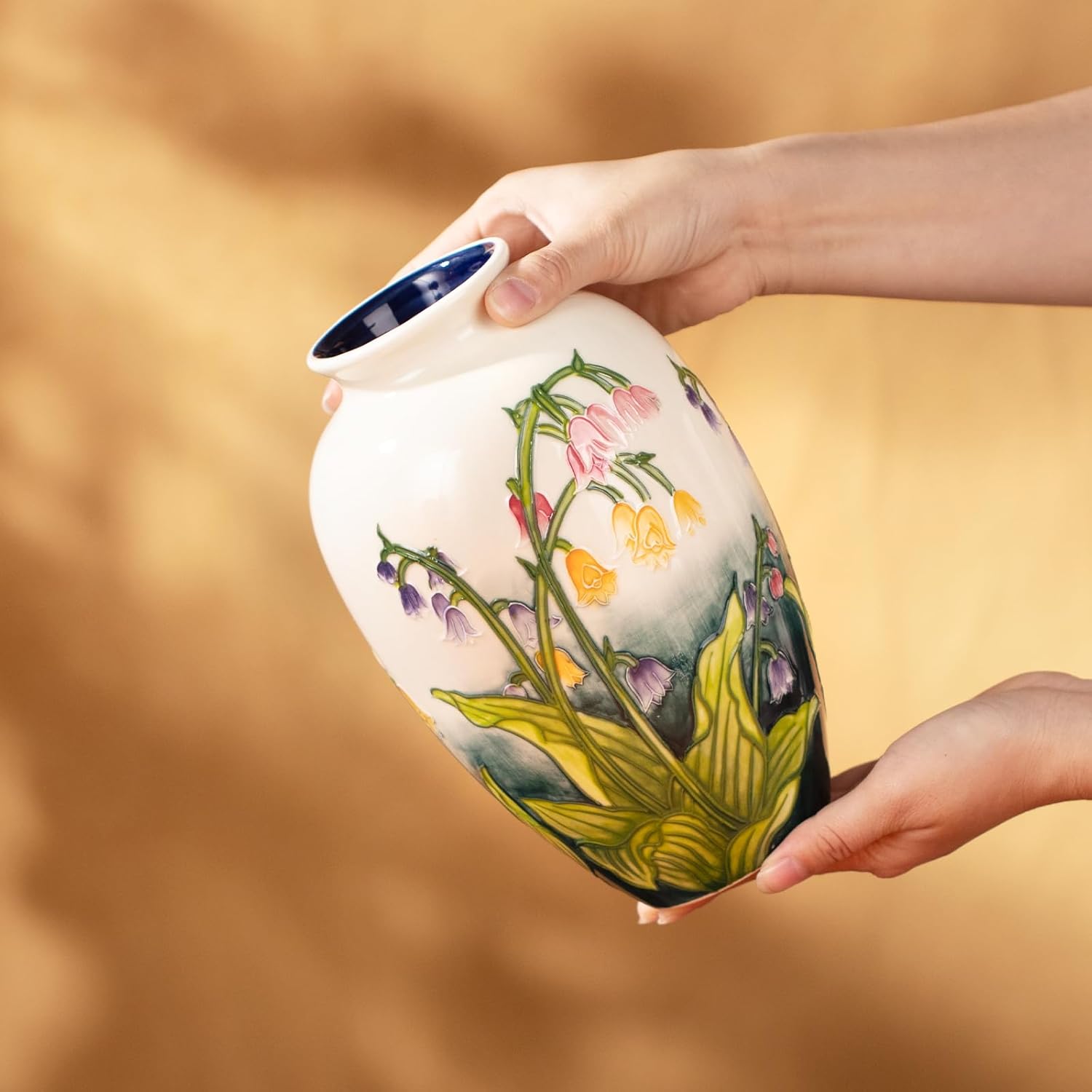 KAMMAK colored ceramic vase - home decor styling image 4