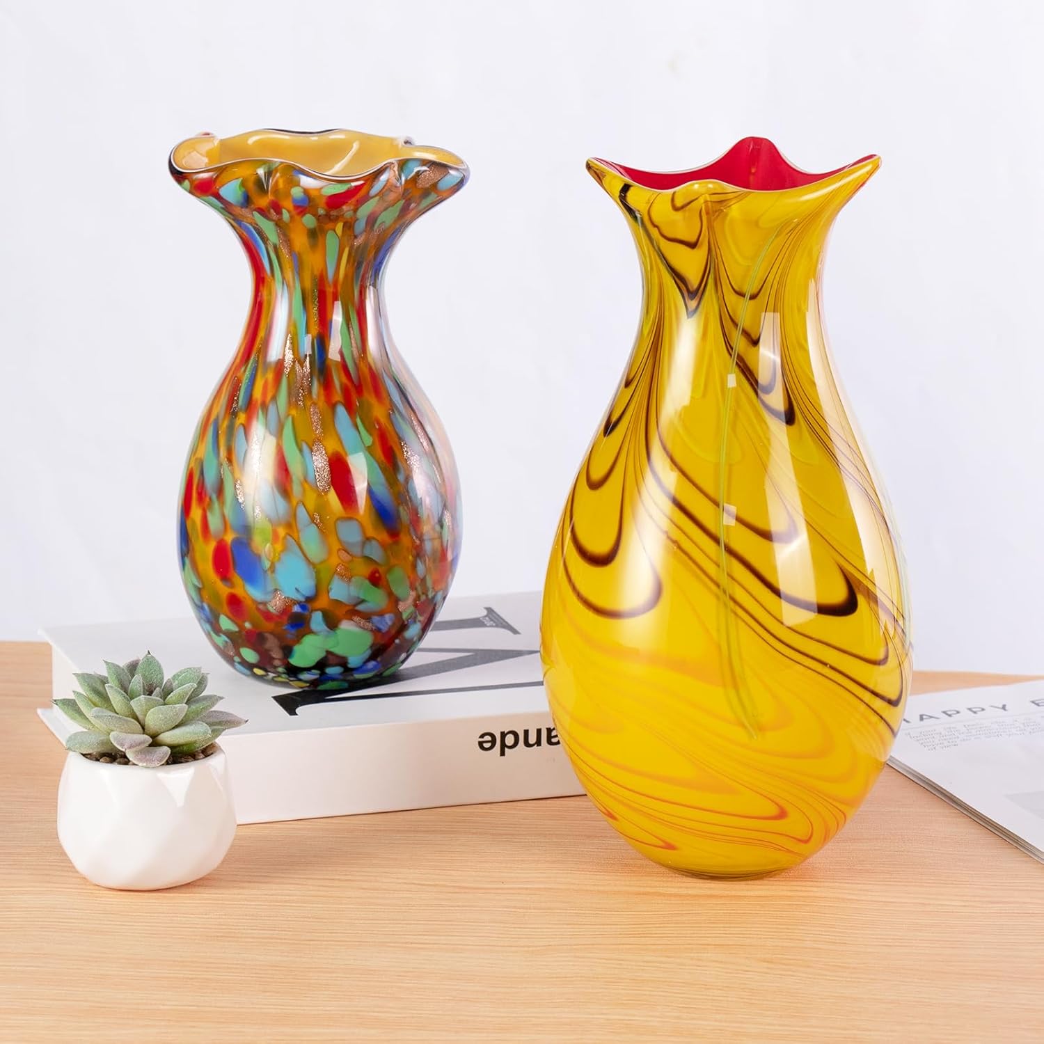 KAMMAK colored glass vase - detail image 1