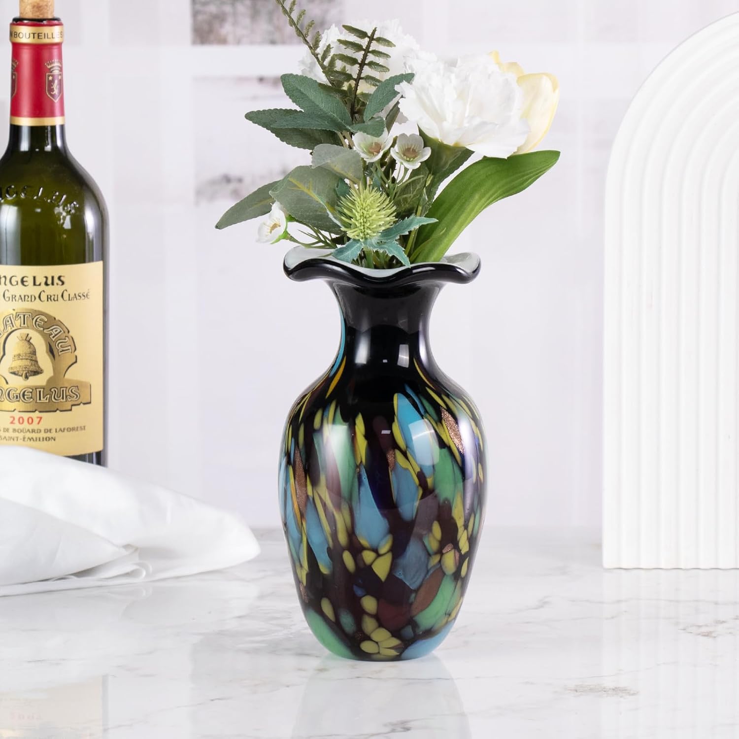 KAMMAK colored glass vase - detail image 2