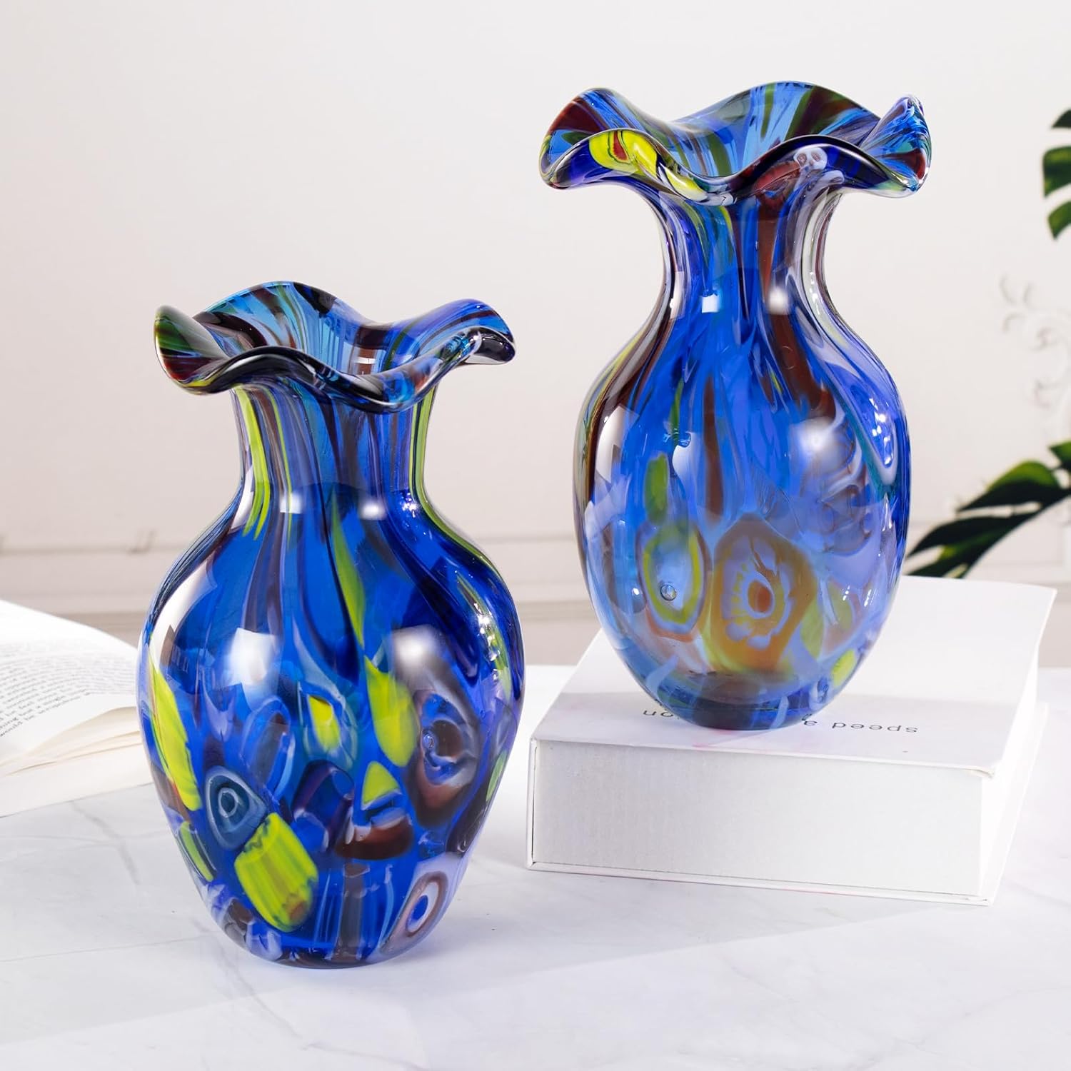 KAMMAK colorful glass vase detail image 1