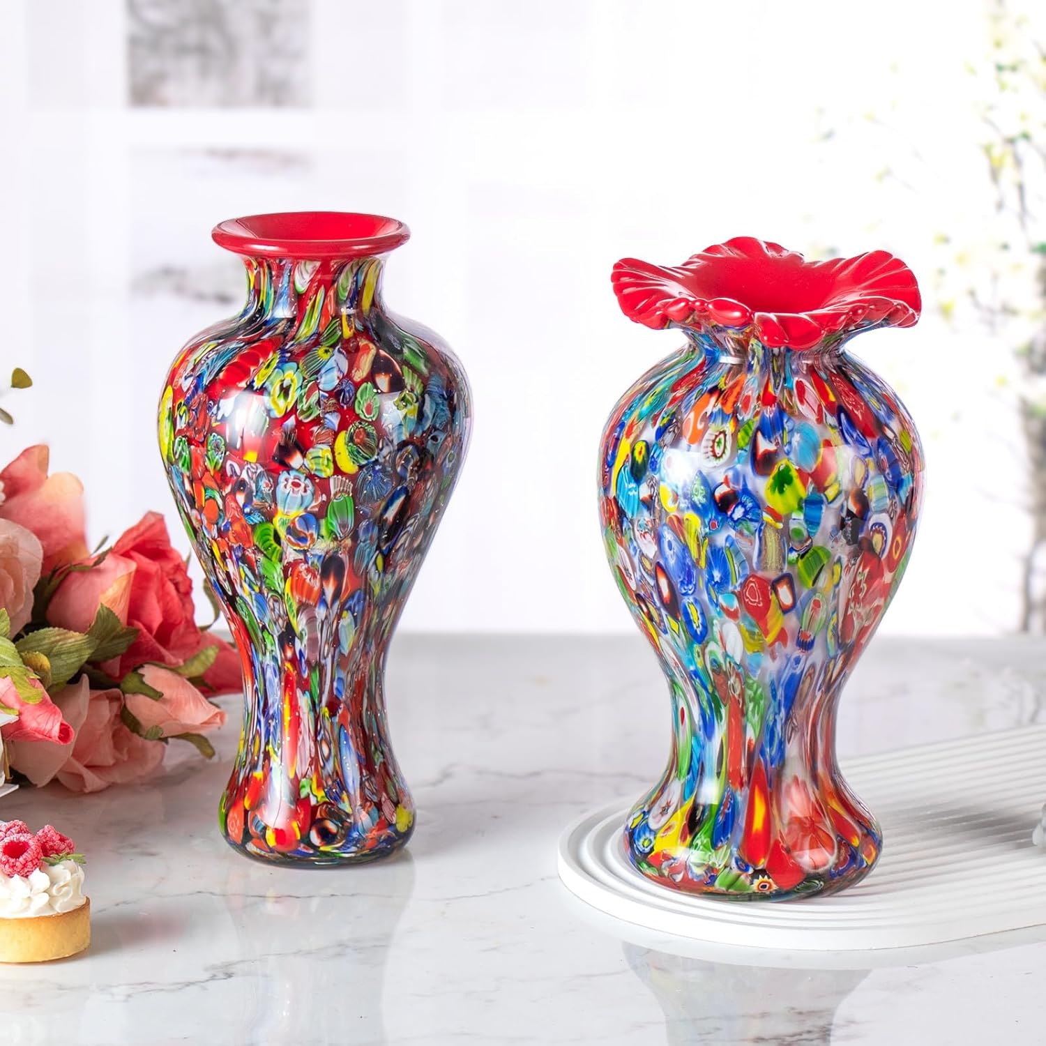 KAMMAK colored glass vase detail image 1