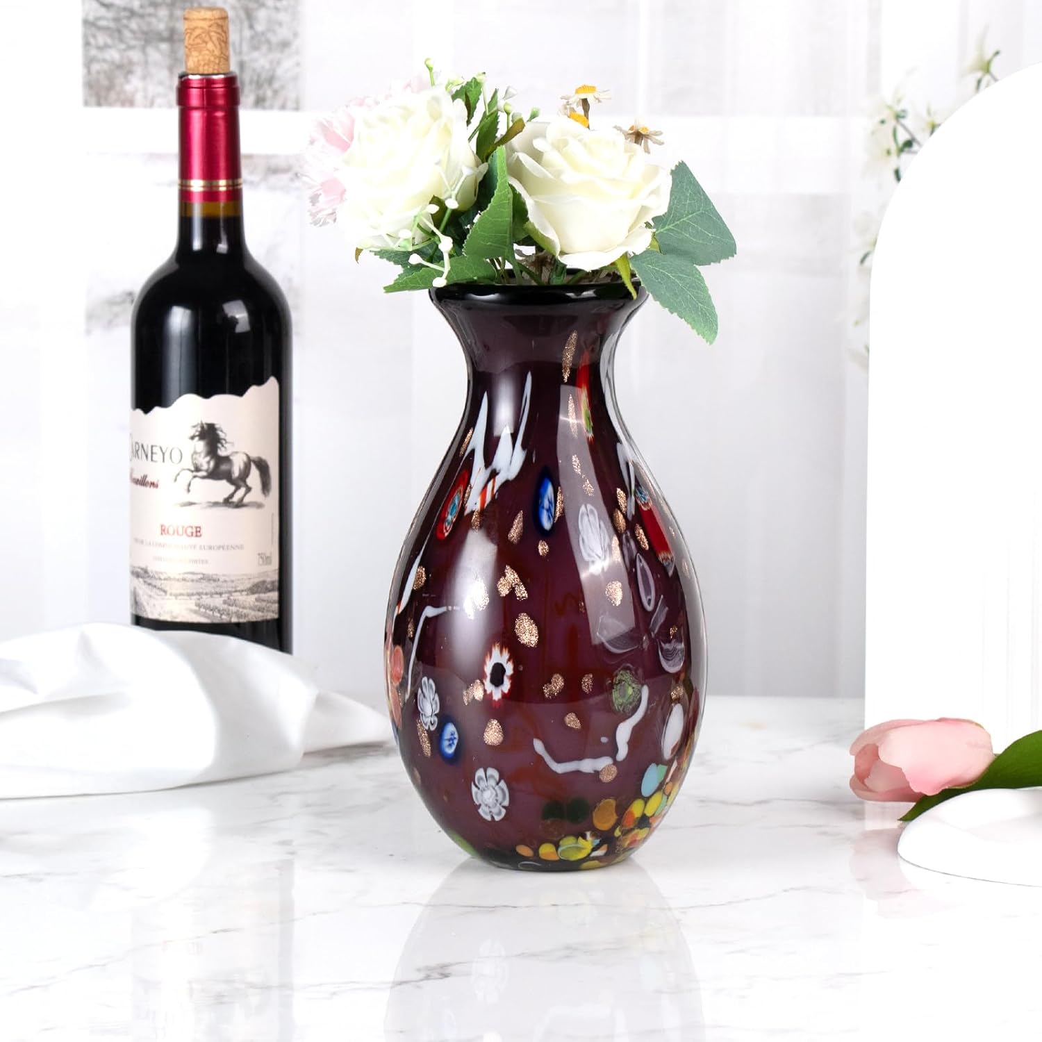 KAMMAK colored glass vase detail image 2