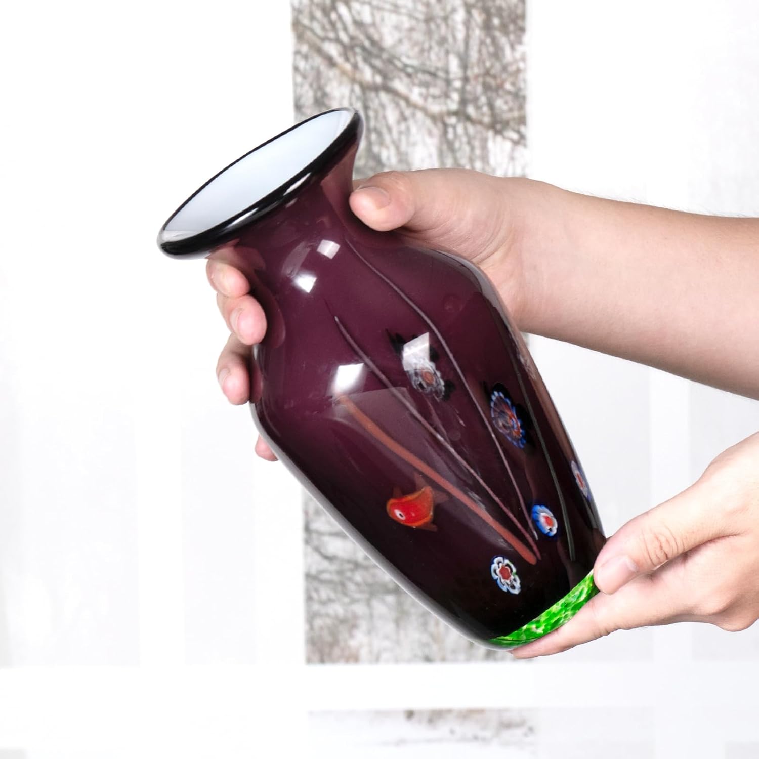 KAMMAK colored glass vase detail image 4