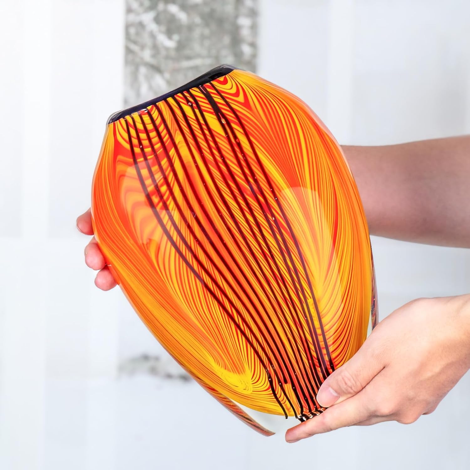 KAMMAK colored glass vase - detail image 4
