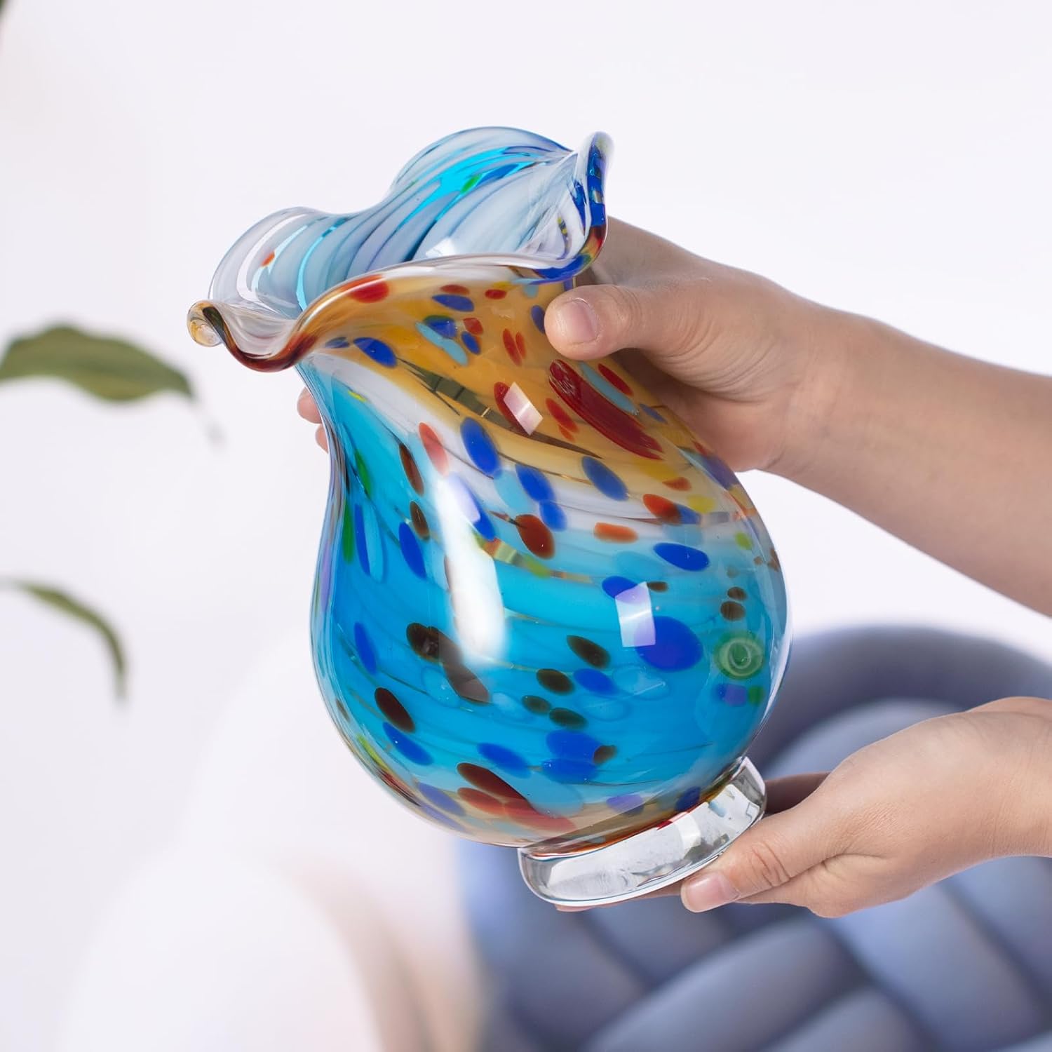 KAMMAK colored glass vase - detail image 2