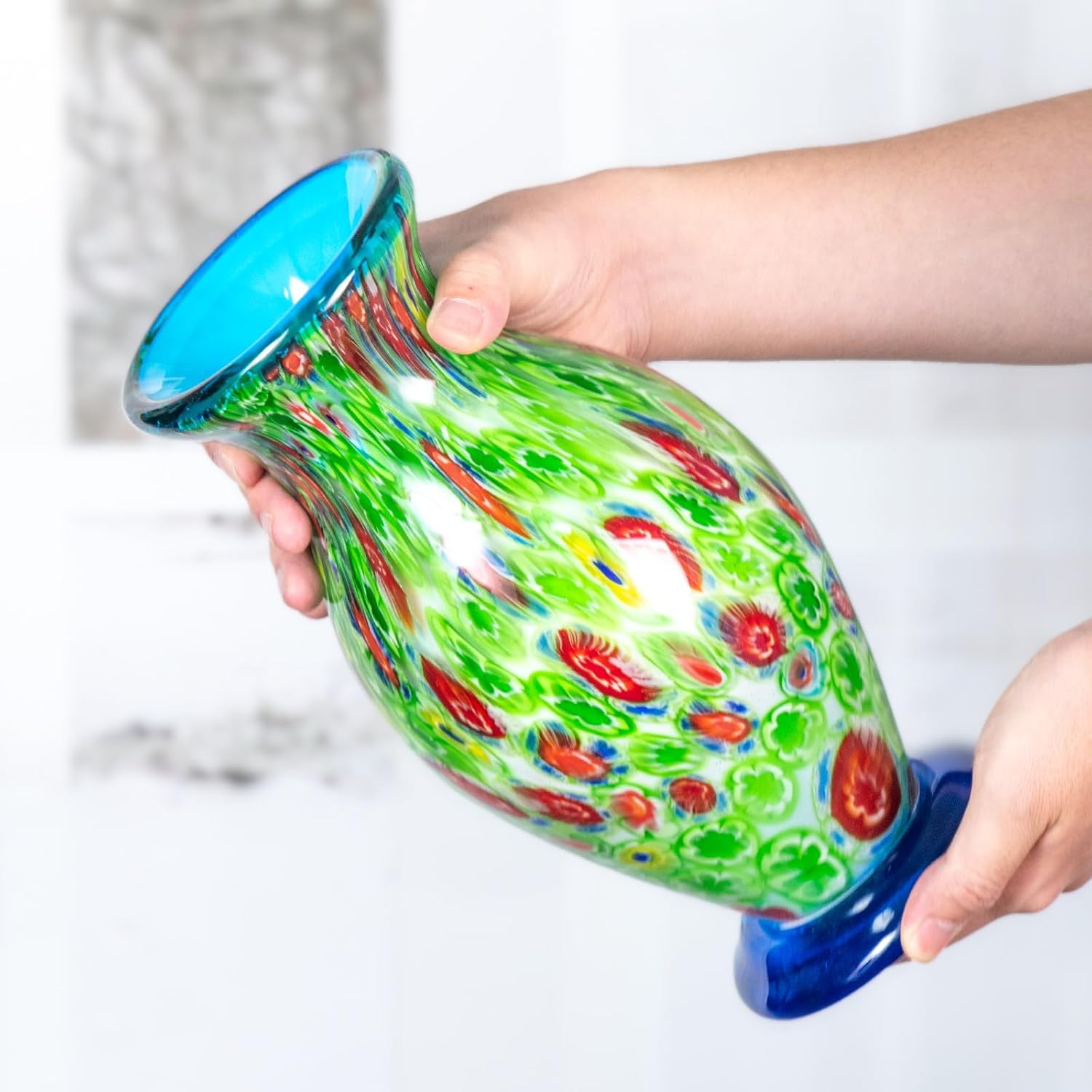 KAMMAK colored glass vase - detail image 4