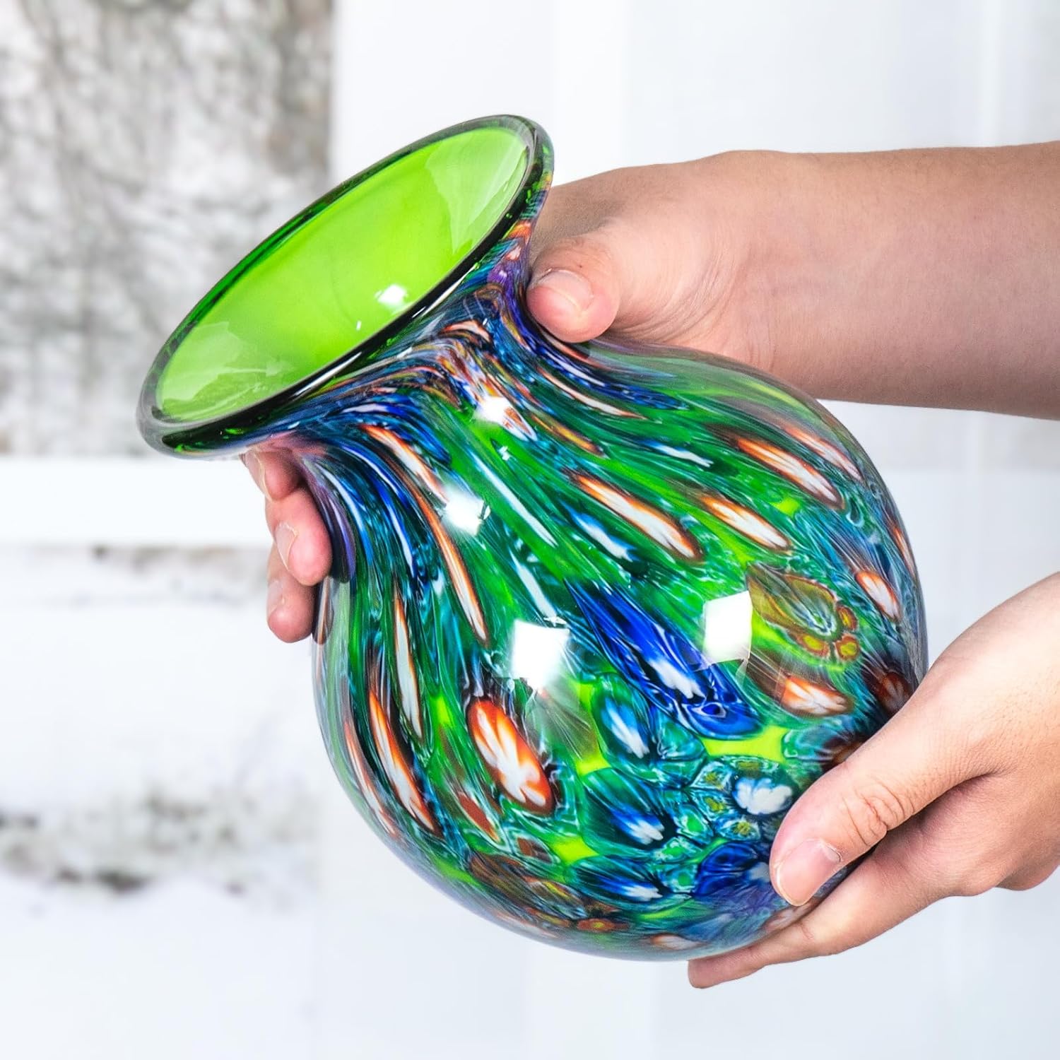 KAMMAK colored glass vase - detail image 4