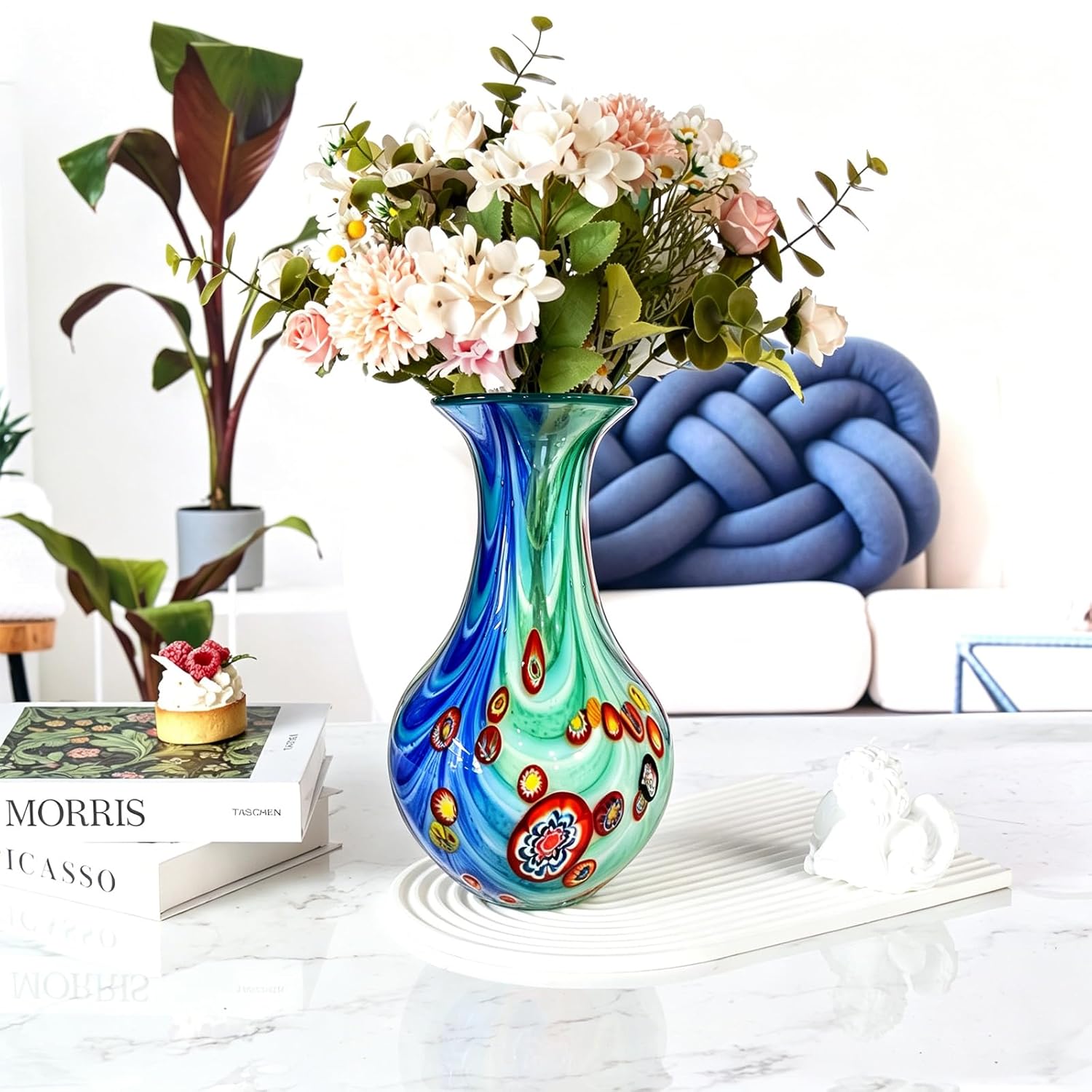 KAMMAK colored glass vase - hand blown glass texture detail image 2