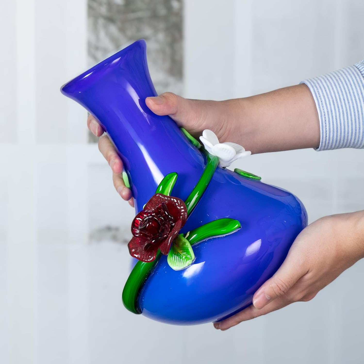 KAMMAK colored glass vase - detail image 4