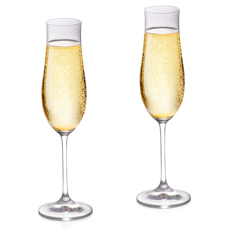 Lifestyle scene with KAMMAK crystal wine glasses and gift-ready packaging