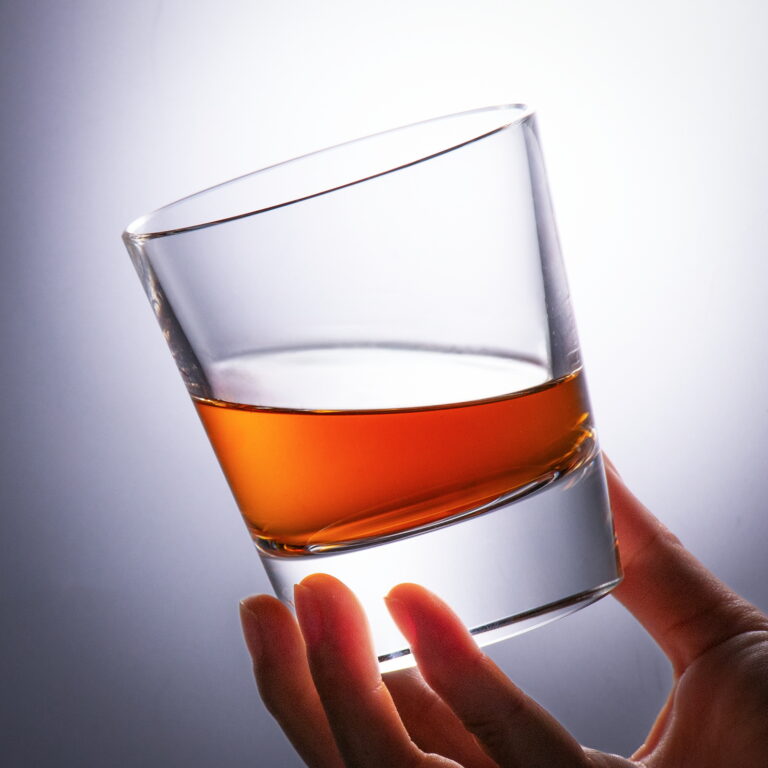 Crystal Whiskey Glasses, Clear Thick Base Old Fashioned Tumblers, Set of 2 - KAMMAK – detail view 2