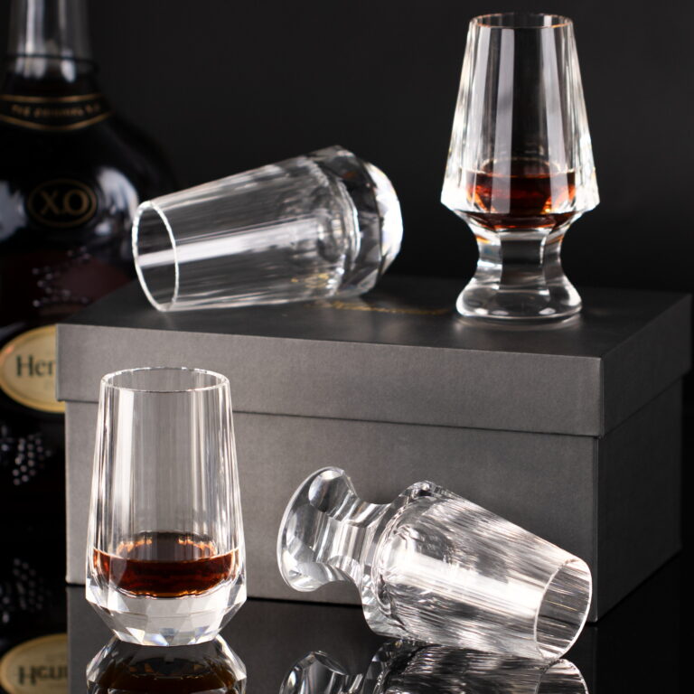 Crystal Whiskey Glasses Set of 2, Handcrafted Shot Glasses – detail view 4