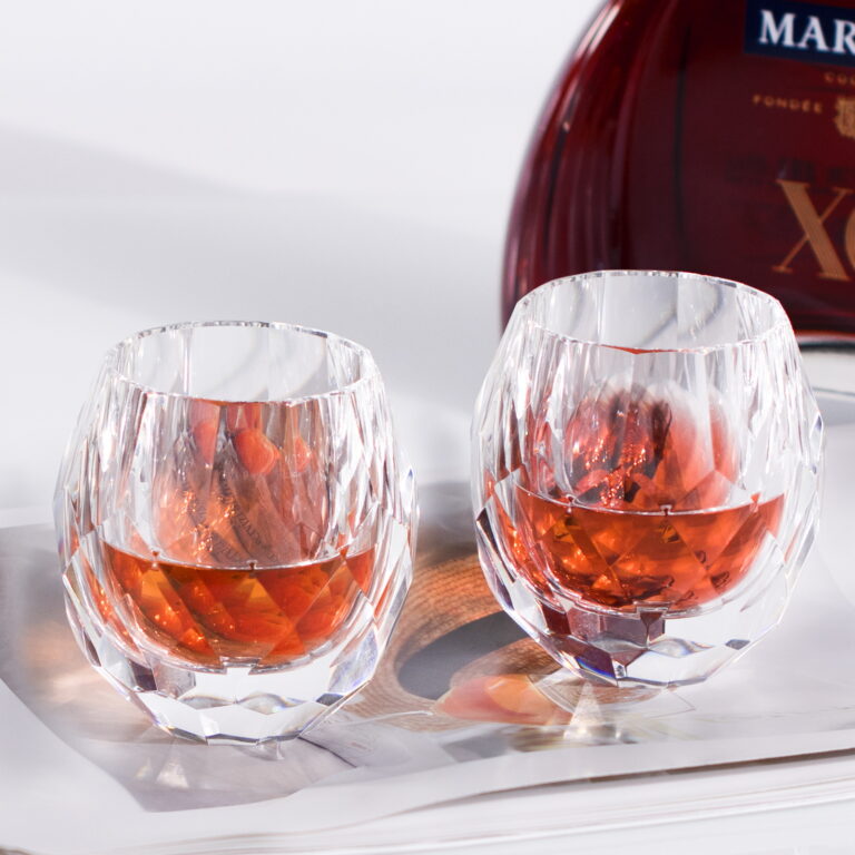 Crystal Whiskey Glasses Set of 2 Luxury 7.44oz Glasses Stemless – detail view 2