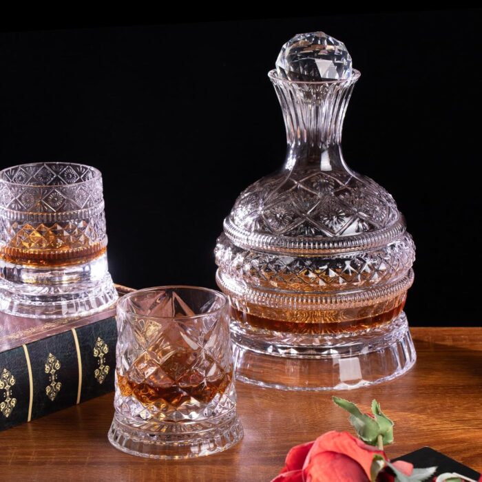 Crystal Wine Decanter, 1600ml Rotatable Glass Decanter with Stopper, Lead-Free Elegant Red Wine Carafe, Unique Wine Aerator for Bar, Party, Anniversary, Home, Banquet, Idea Gift...