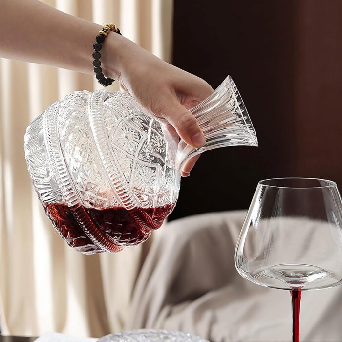 Crystal Wine Decanter, 1600ml Rotatable Glass Decanter with Stopper, Lead-Free Elegant Red Wine Carafe, Unique Wine Aerator for Bar, Party, Anniversary, Home, Banquet, Idea Gift...