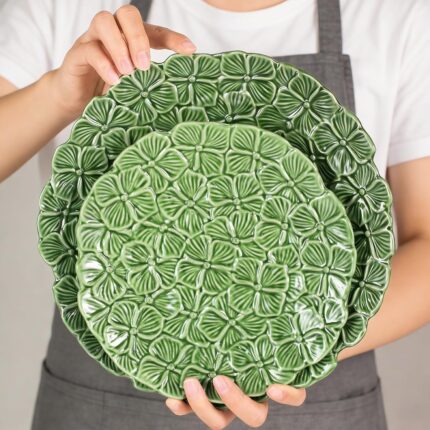 KAMMAK Ceramic Decorative Plate Set of 2, Porcelain Plates for Kitchen Dining Room Wine Cabinet Home Decor, Vintage Collector Plates with 2 Display Stand, Green Flowers (8-inch...