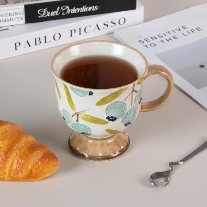 KAMMAK Ceramic Mug - Hand-Painted Coffee and Tea Mug - Vintage Breakfast Cups - Cute Mugs for Women - Ideal for Birthday - Afternoon Tea & Housewarming Gifts, Blueberry