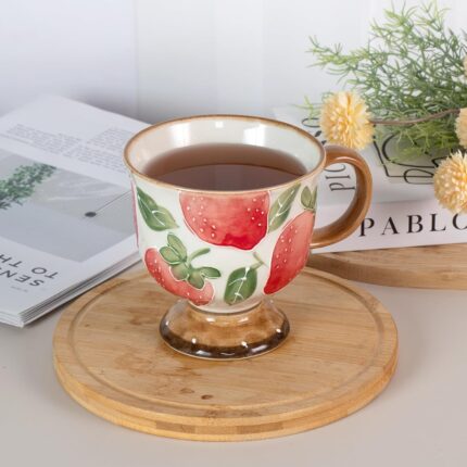 KAMMAK Ceramic Mug - Hand-Painted Coffee and Tea Mug - Vintage Breakfast Cups - Cute Mugs for Women - Ideal for Birthday - Afternoon Tea & Housewarming Gifts, Strawberry