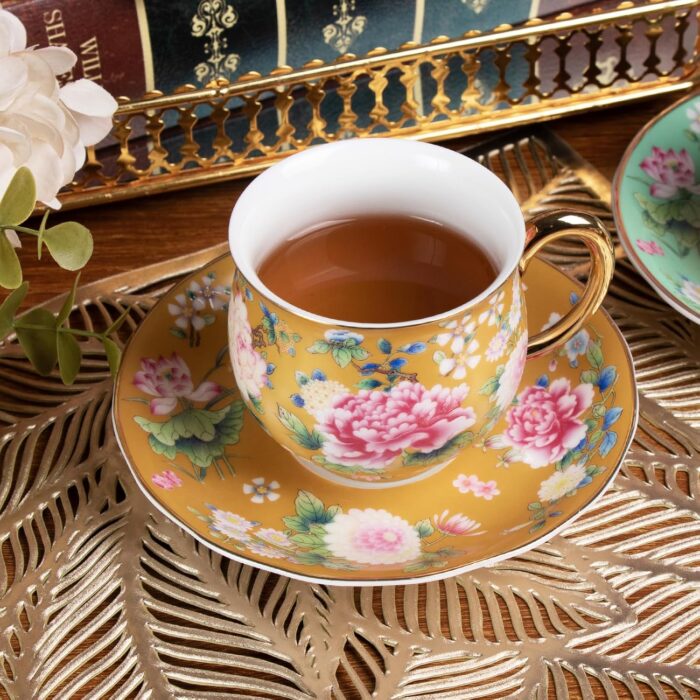 KAMMAK Tea Cups and Saucers Set of 2, Porcelain Coffee Cups with Saucer for Espresso, Cappuccino, 7.1oz Cute Vintage Glod and Green Ceramic Novelty Mug for Home, Tea Party, Office