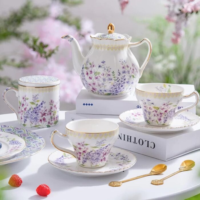 KAMMAK Teapot with Handle, Vintage Porcelain Tea Pot with Gold Trim, Blooming & Loose Leaf Teapot, Festive Holiday Serveware, Gifts for Women, Lilac - 27 oz