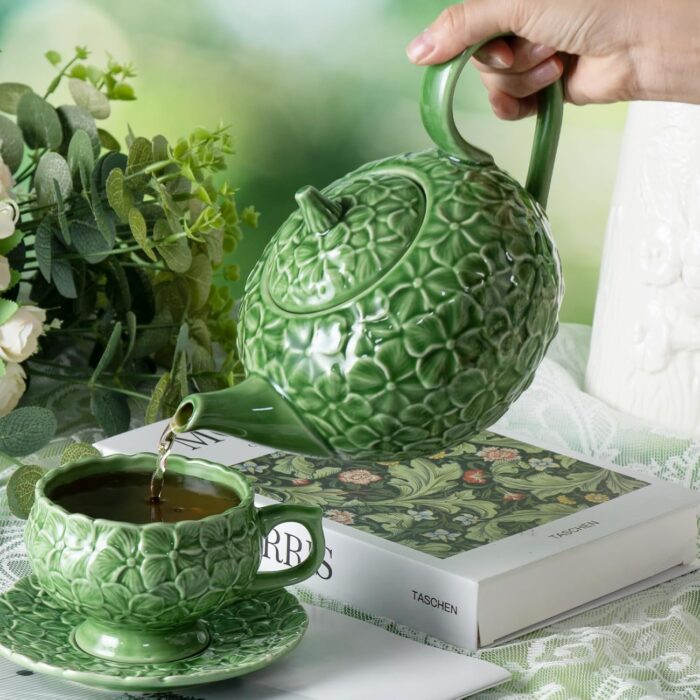 KAMMAK Teapot with Handle, Vintage Porcelain Tea Pot with Gold Trim, Blooming & Loose Leaf Teapot, Festive Holiday Serveware, Gifts for Women, Green - 28 oz