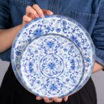 Decorative Plates Set for Display, Blue and White Ceramic Plate Decor with Stand, Handmade Vintage Porcelain Ornament for Table, Living Room, Kitchen, Perfect Chinese Style Dish...