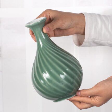 KAMMAK Colored Ceramic Vase, Beautiful Hand-Painted Decorative Vase, Modern Art Porcelain Vase for Flower Mantle Dining Table Centerpiece, Entryway Living Room Wedding...