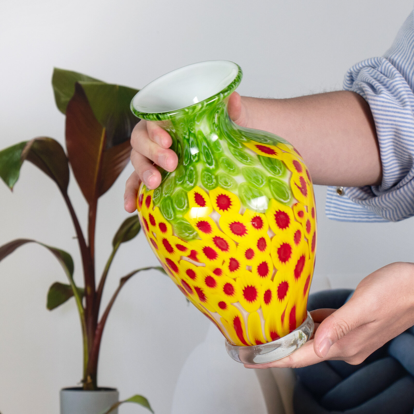 KAMMAK 8HPFH02116 glass vase detail image 4 in product description