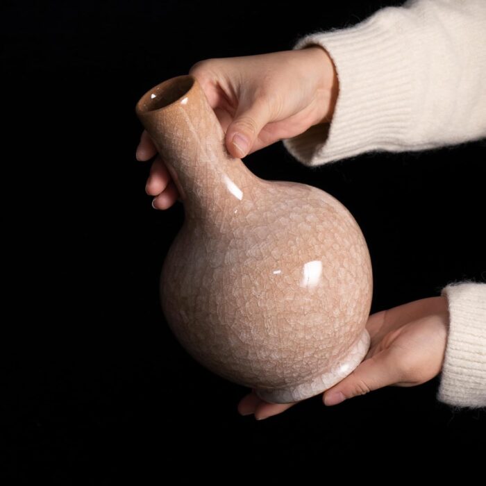 Colored Ceramic Vase, Beautiful Hand-Painted Decorative Vase, Modern Art Porcelain Vase for Flower Mantle Dining Table Centerpiece, Entryway Living Room Wedding Decoration（DSH25）