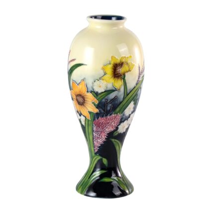 KAMMAK Colored Ceramic Vase, Beautiful Hand-Painted Decorative Vase, Modern Art Porcelain Vase for Flower Mantle Dining Table Centerpiece, Entryway Living Room Wedding...