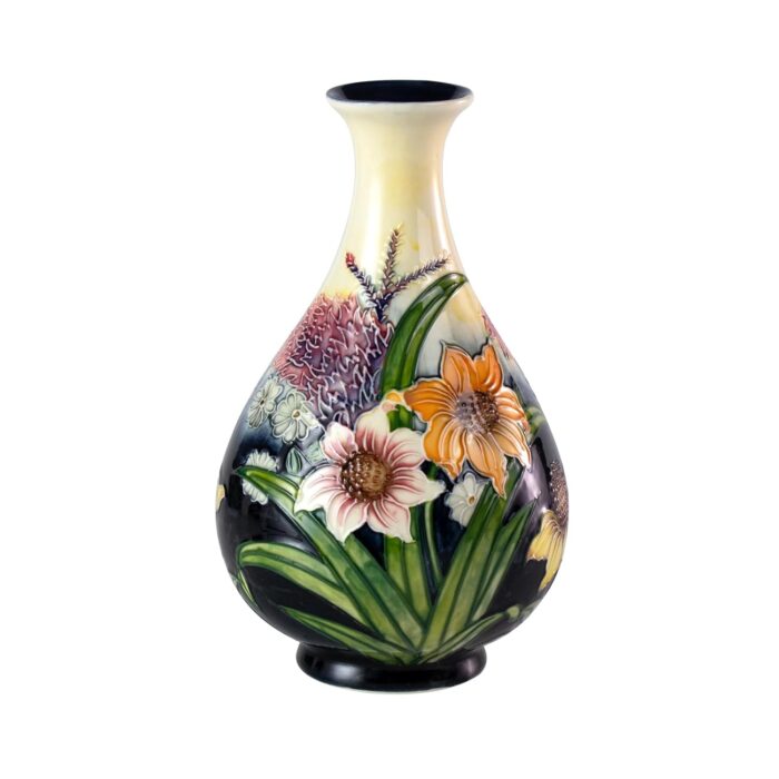 KAMMAK Colored Ceramic Vase, Beautiful Hand-Painted Decorative Vase, Modern Art Porcelain Vase for Flower Mantle Dining Table Centerpiece, Entryway Living Room Wedding...