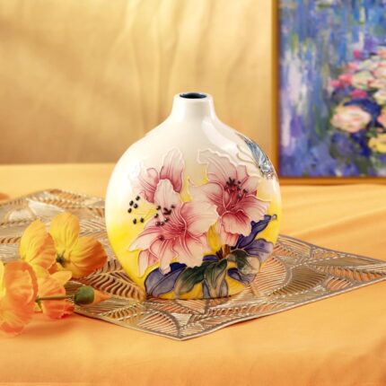 KAMMAK Colored Ceramic Vase, Beautiful Hand-Painted Decorative Vase, Modern Art Porcelain Vase for Flower Mantle Dining Table Centerpiece, Entryway Living Room Wedding...