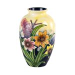 KAMMAK Colored Ceramic Vase, Beautiful Hand-Painted Decorative Vase, Modern Art Porcelain Vase for Flower Mantle Dining Table Centerpiece, Entryway Living Room Wedding...