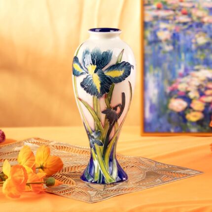 KAMMAK Colored Ceramic Vase, Beautiful Hand-Painted Decorative Vase, Modern Art Porcelain Vase for Flower Mantle Dining Table Centerpiece, Entryway Living Room Wedding...