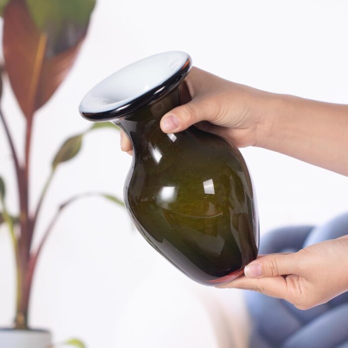KAMMAK Colored Glass Vase, Beautiful Hand Blown Decorative Vase, Modern Art Vase for Flower Mantle Dining Table Centerpiece, Entryway Living Room Wedding Decoration, FH02015