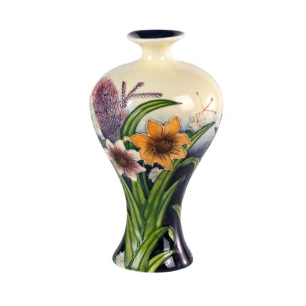KAMMAK Colored Ceramic Vase, Beautiful Hand-Painted Decorative Vase, Modern Art Porcelain Vase for Flower Mantle Dining Table Centerpiece, Entryway Living Room Wedding...
