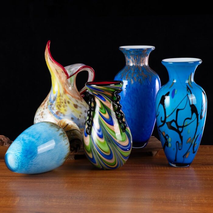 KAMMAK Colored Glass Vase, Beautiful Hand Blown Decorative Vase, Modern Art Vase for Flower Mantle Dining Table Centerpiece, Entryway Living Room Wedding Decoration, 8HPFH02067 KAMMAK 8HPFH02067 glass vase decorative craft detail image 7