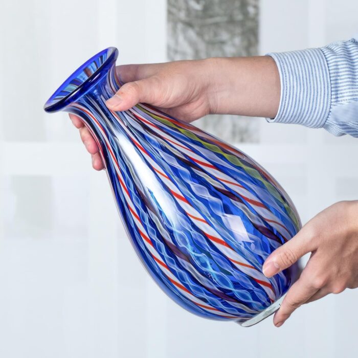 KAMMAK Colored Glass Vase, Beautiful Hand Blown Decorative Vase, Modern Art Vase for Flower Mantle Dining Table Centerpiece, Entryway Living Room Wedding Decoration (JG2004) KAMMAK 8HPJG02004 glass vase close-up material texture detail image 4