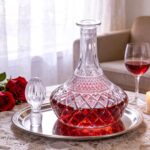 Liquor Decanter, 800ml Glass Decanter with Stopper, Lead-Free Elegant Red Wine Carafe, Unique Wine Aerator for Bar, Party, Anniversary, Home, Banquet, Idea Gift for Men and...