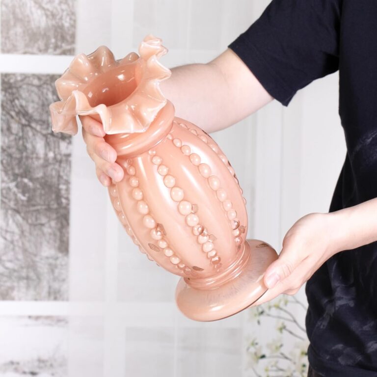 Colored Glass Vase,Soft Pink Glass Design – detail view 3