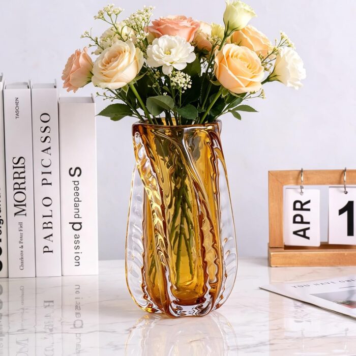 KAMMAK 8HPSYX034 glass vase side angle view showing silhouette