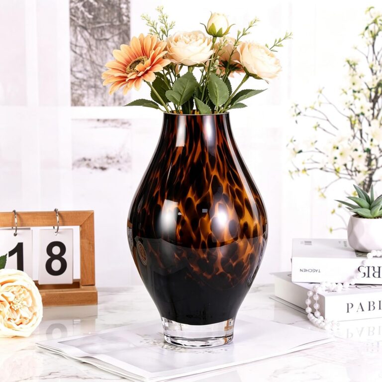 Colored Glass Vase,Amber Black Glass Design – detail view 2